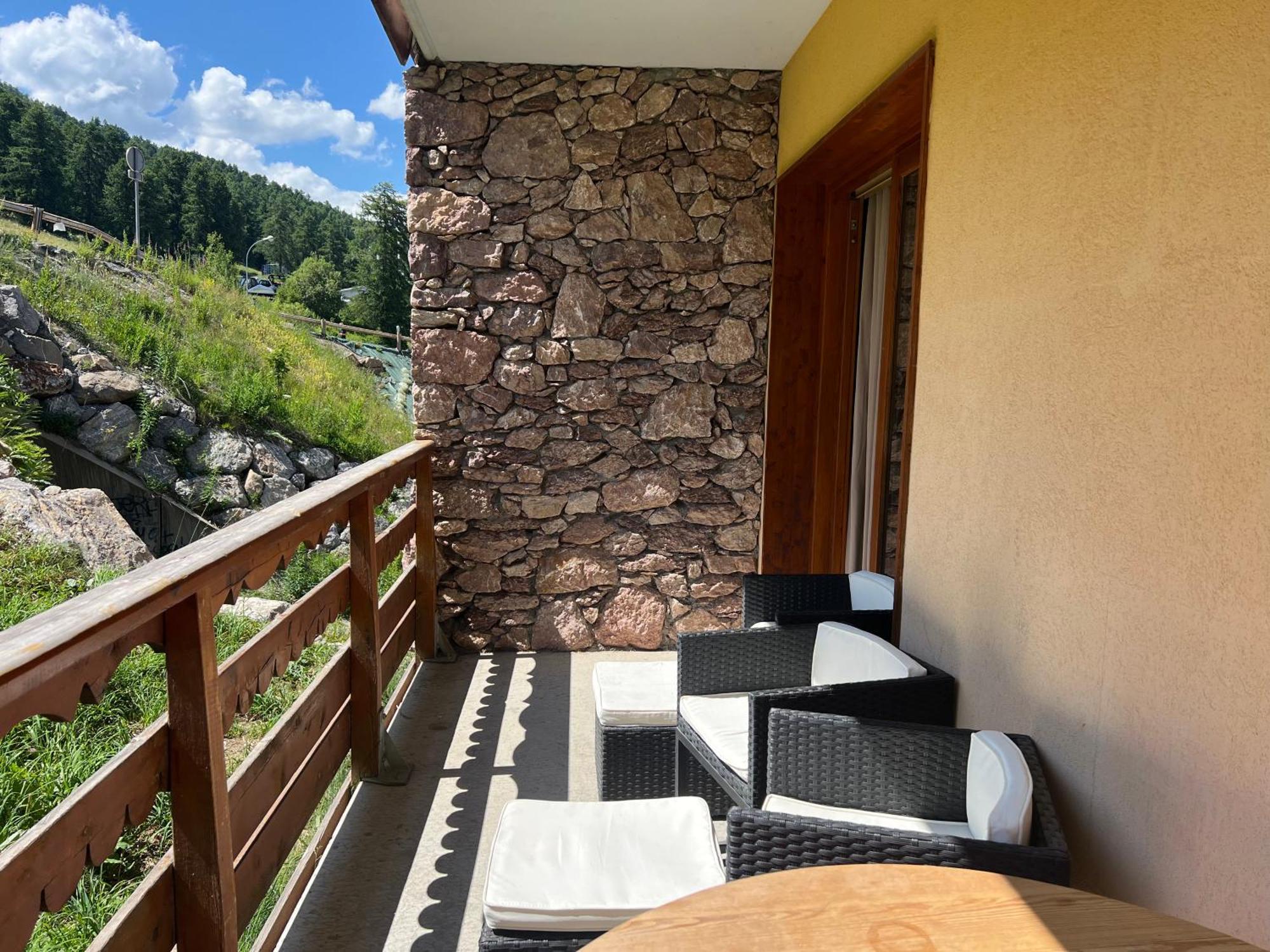 Risoulski Antares - Piscine Et Sauna Luaran gambar