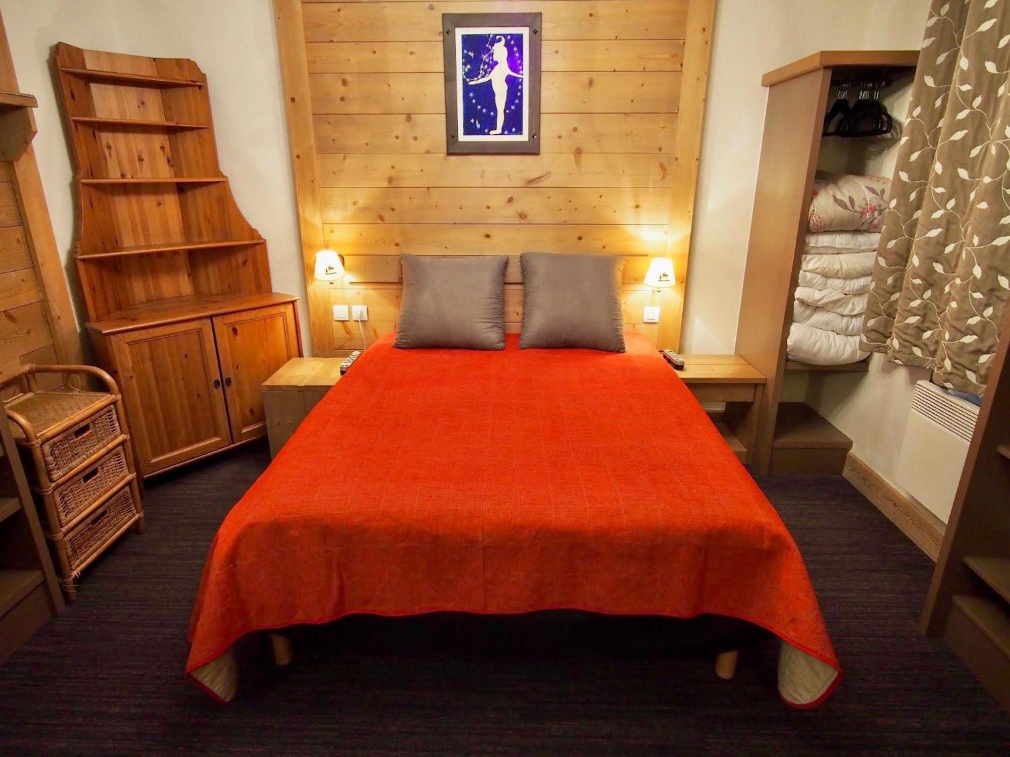Risoulski Antares - Piscine Et Sauna Luaran gambar