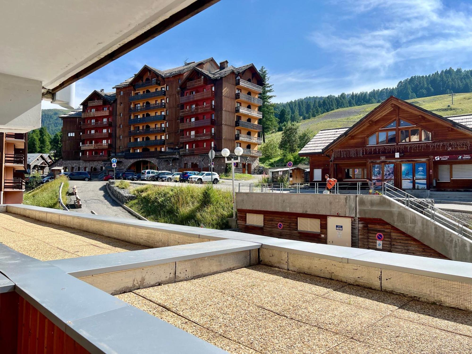 Risoulski Antares - Piscine Et Sauna Luaran gambar